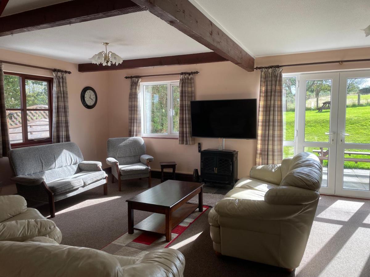 Trenewydd Farm Holiday Cottages Cardigan Eksteriør bilde