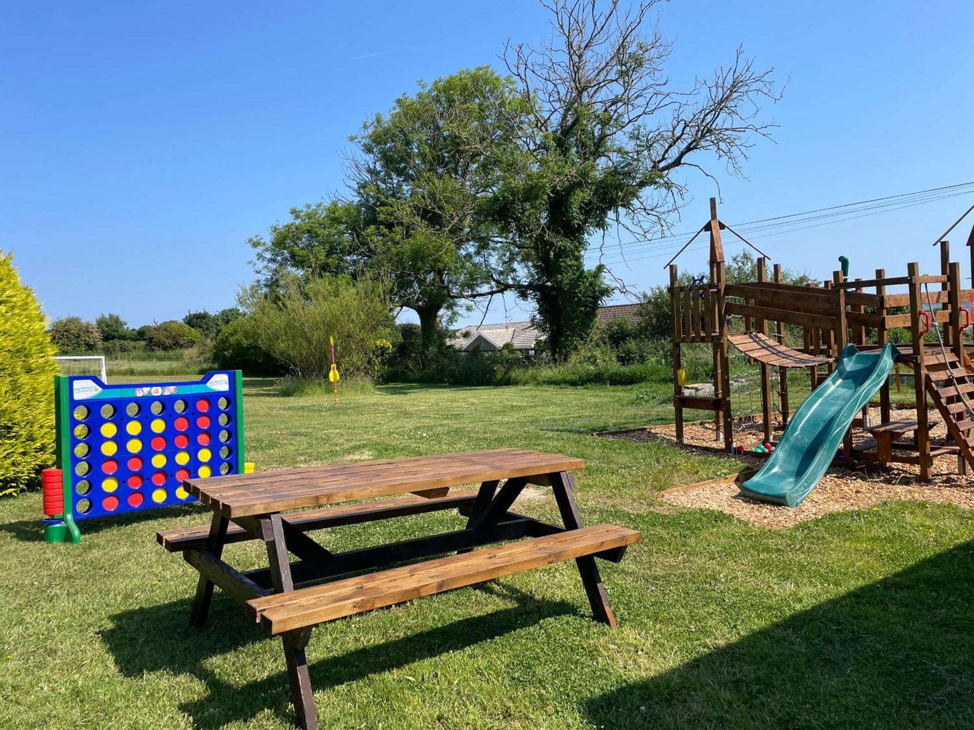 Trenewydd Farm Holiday Cottages Cardigan Eksteriør bilde