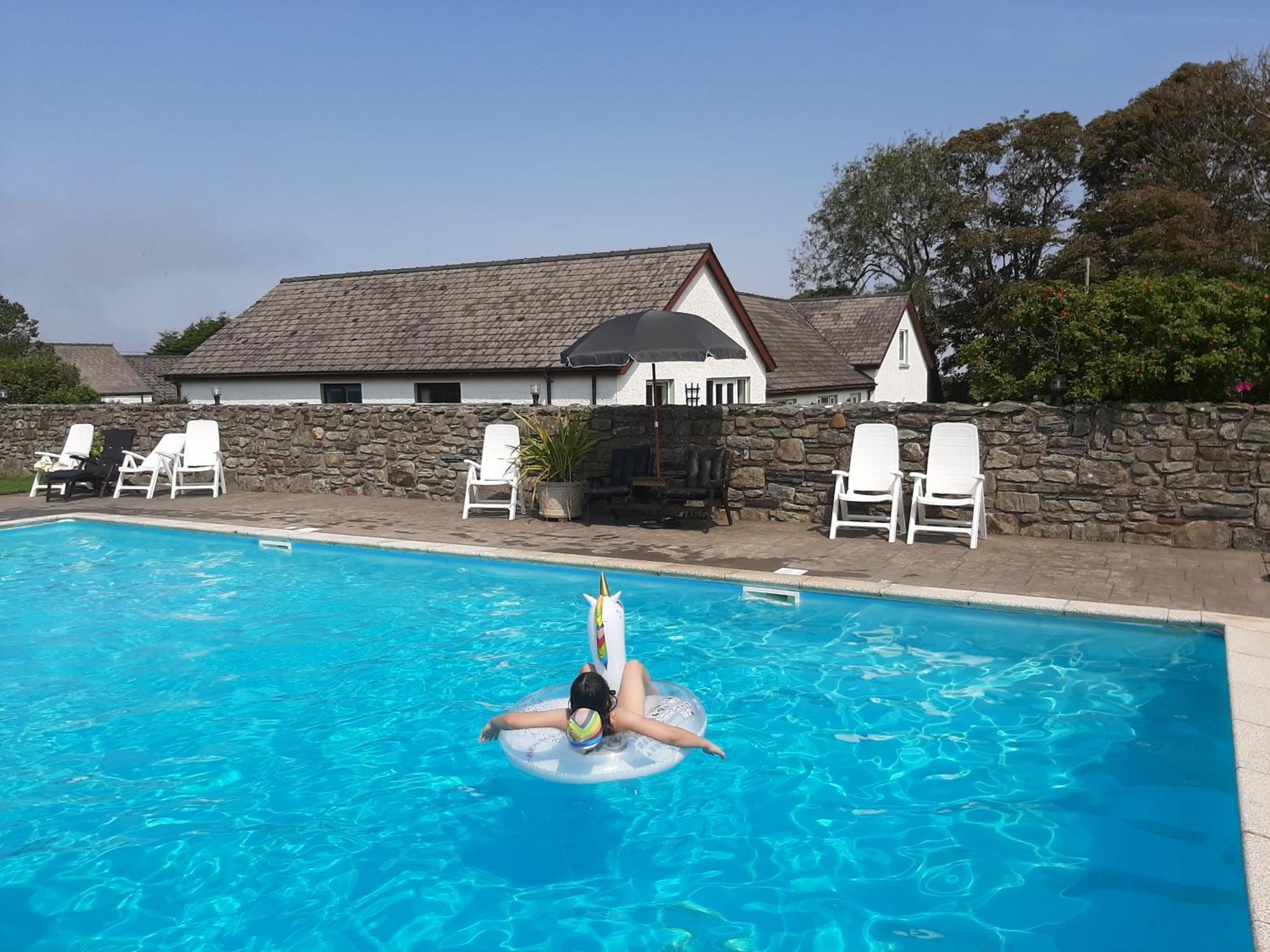 Trenewydd Farm Holiday Cottages Cardigan Eksteriør bilde